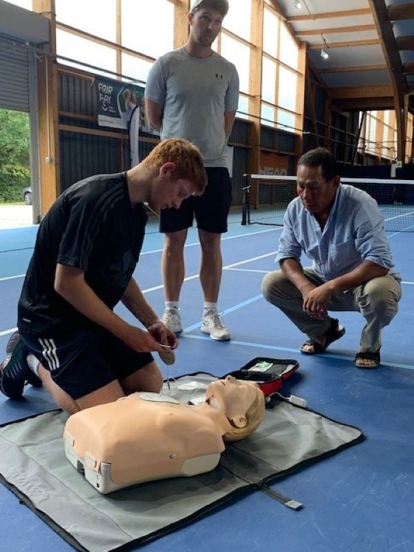 First Aid 25